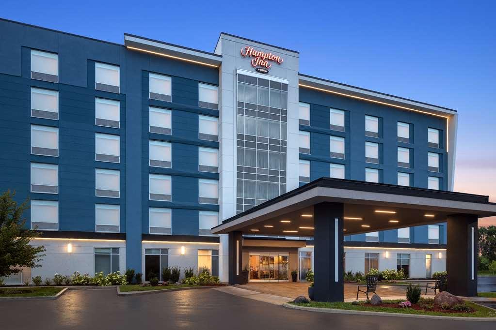 Hampton Inn By Hilton Kingston Exterior photo