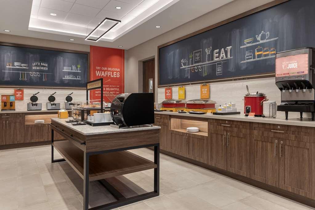Hampton Inn By Hilton Kingston Restaurant photo
